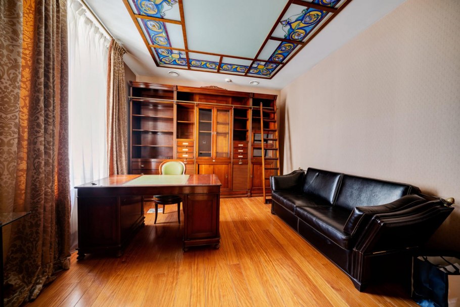 Многокомнатная квартира