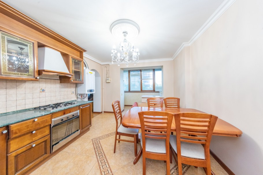 Однокомнатная квартира в Царском стиле