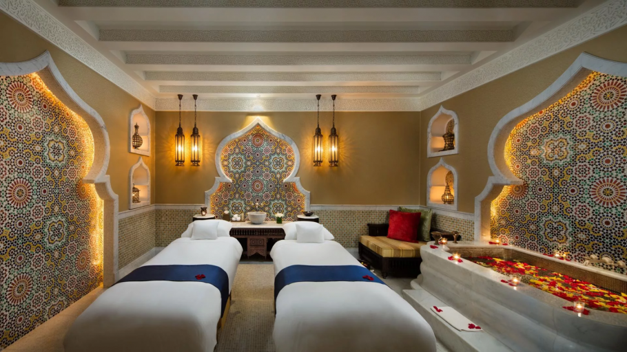 Отель дворец Эмиратов в Абу-Даби