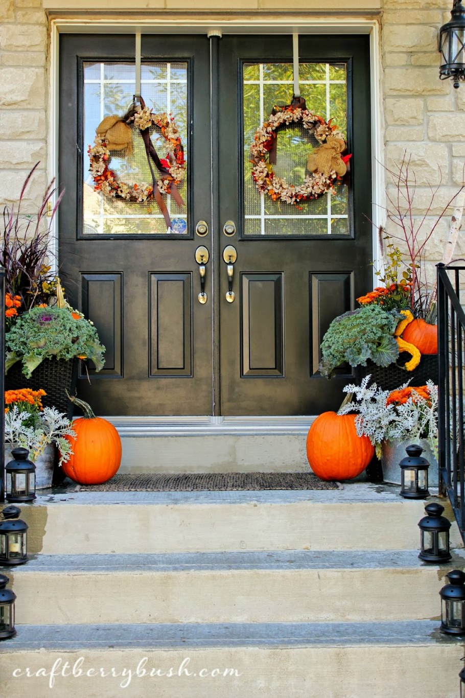 Осенний декор веранды