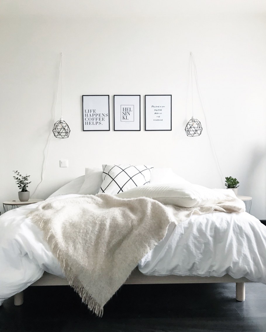 Спальня тумблер белая