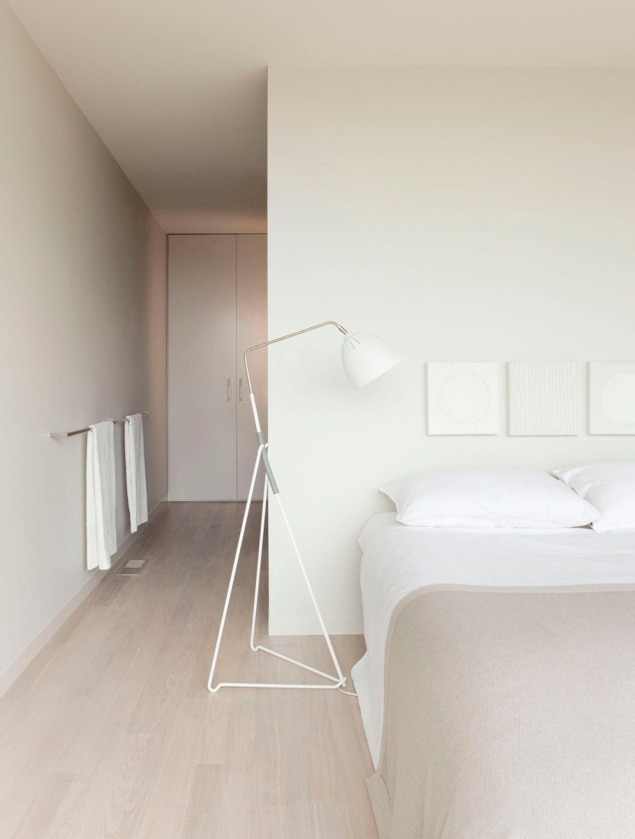 Светлая комната Минимализм