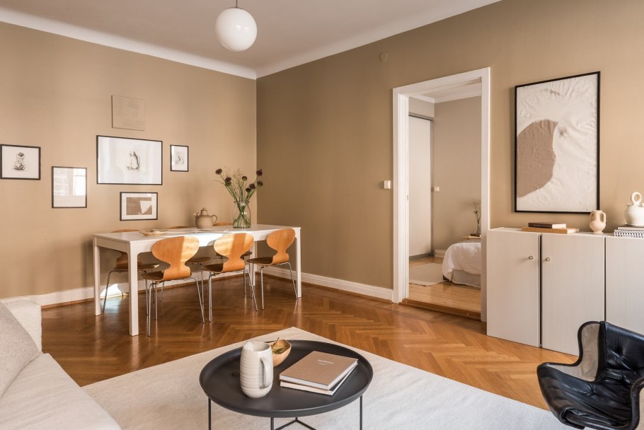 Комната в бежево голубых тонах