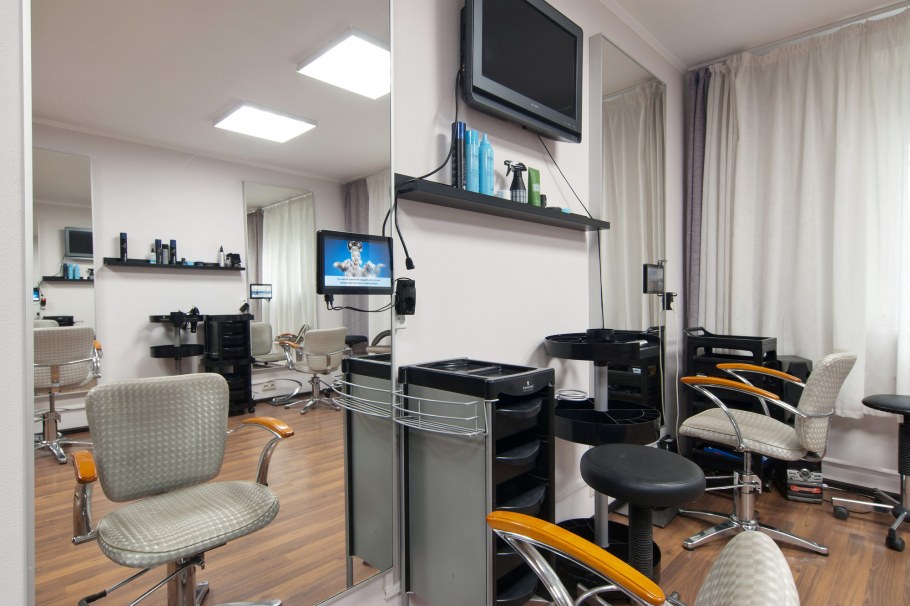 Прихожая в салоне красоты