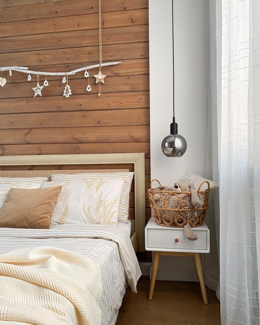 Ниша над изголовьем кровати