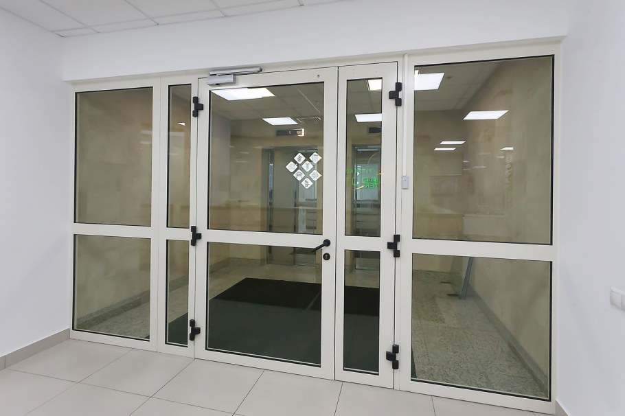 Арочные окна пластиковые