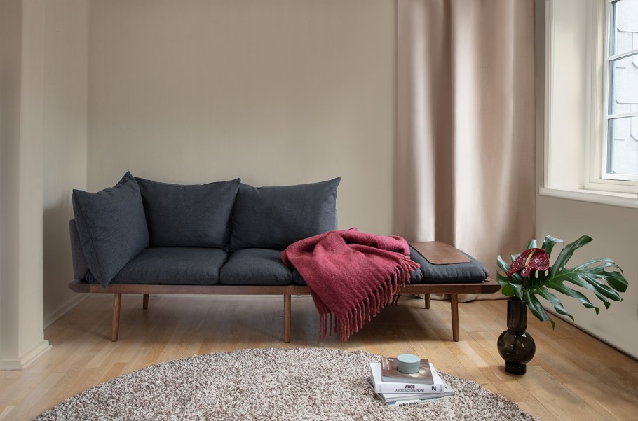 Диван лаунж