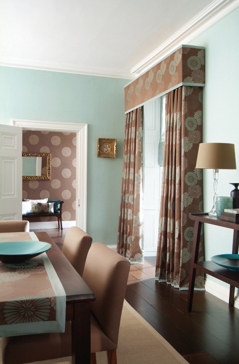 Шторы бирюзовые с бежевым