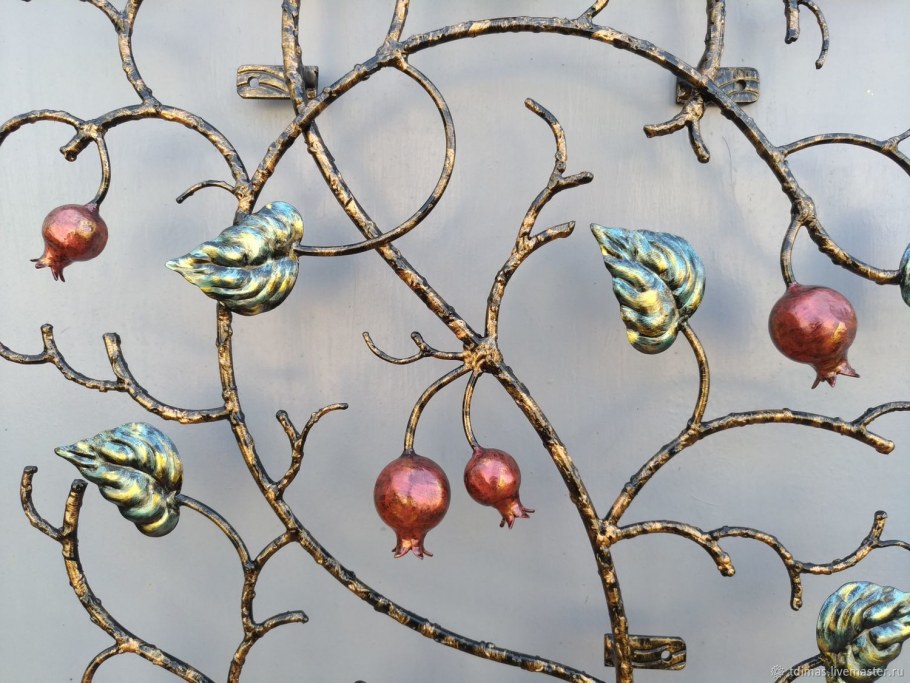 Панно декоративное ветка