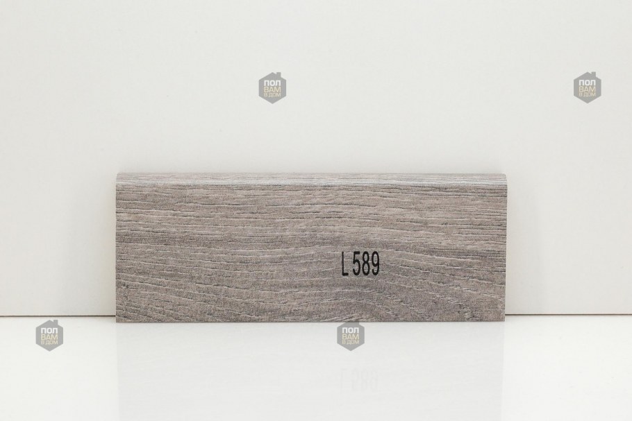 Плинтус Pedross дуб 70×15 мм