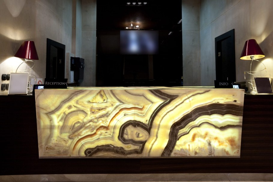 Оникс Персиано Грин