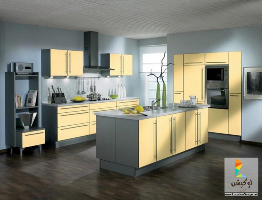 Кухонный гарнитур серо желтого цвета