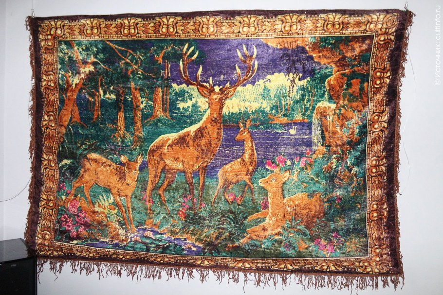 Настенные коврики с оленями