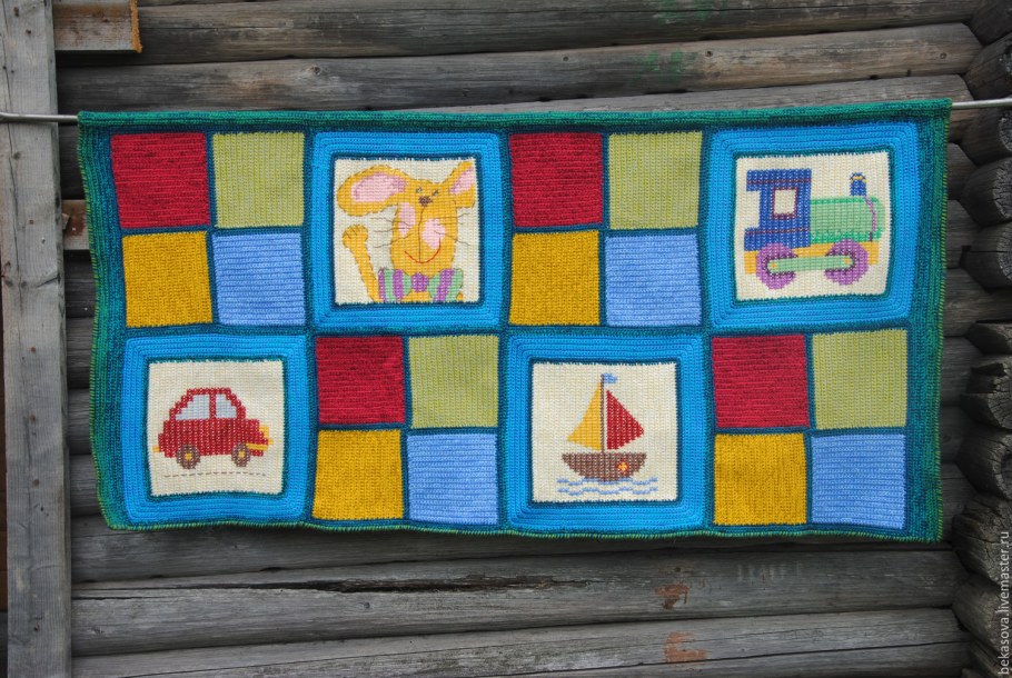 Декоративный коврик на стену