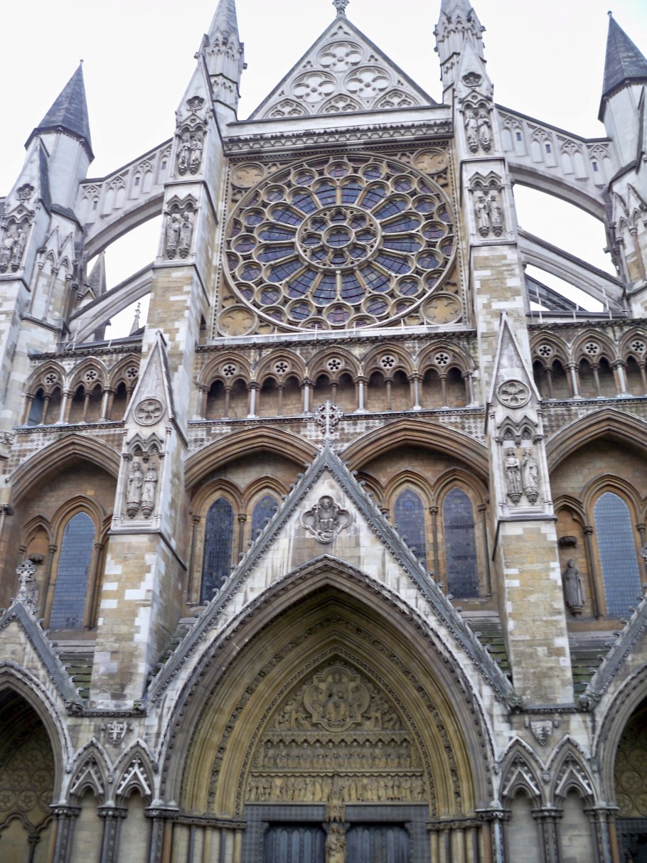 Собор сент-Урбен. Лучистая Готика