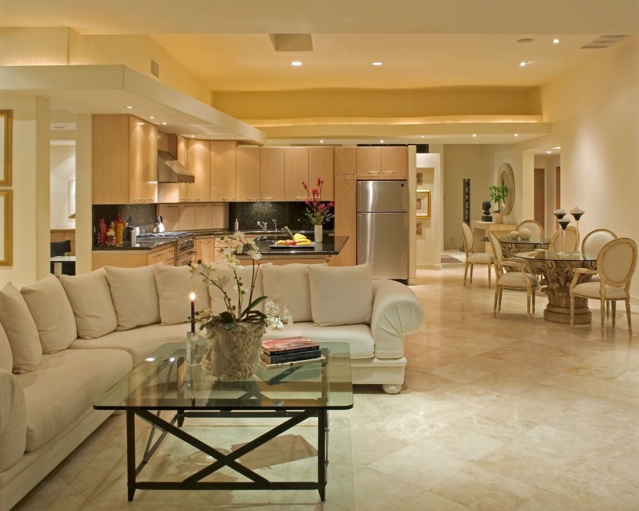 Кухня гостиная в коттедже