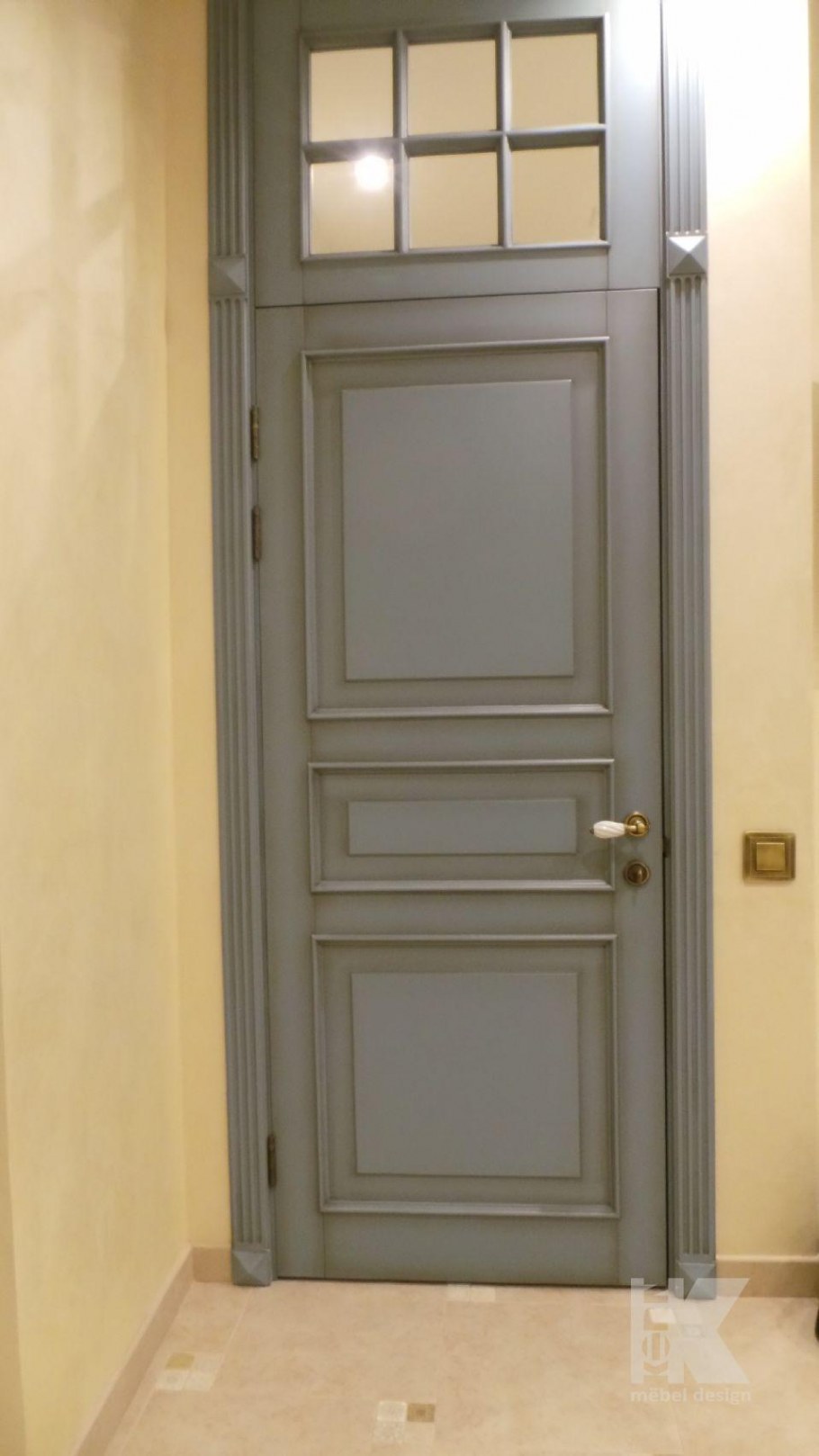 Входные двери Эстет с фрамугой