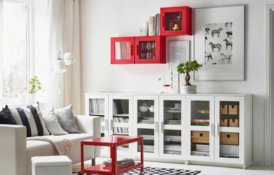 Спальня с белой мебелью БРИМНЭС икеа