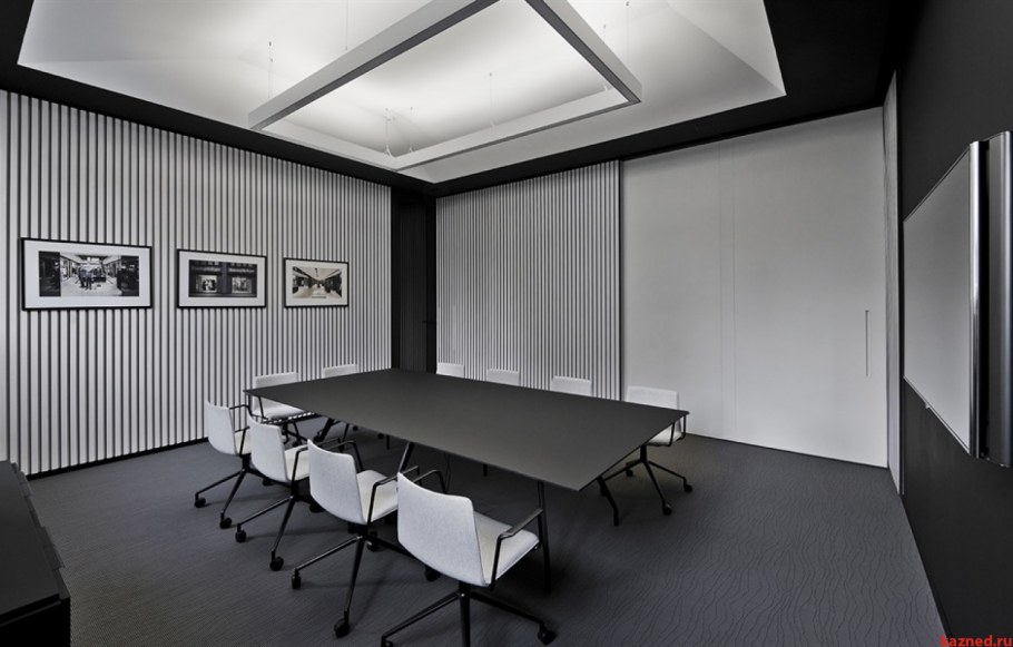 Черно белый интерьер офиса