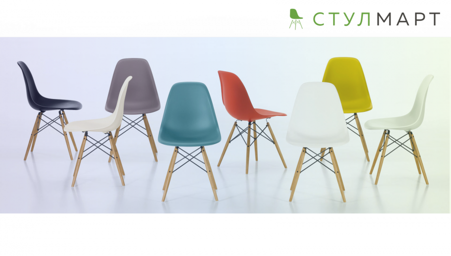 Стул Eames Style DSW белый в интерьере гостиной