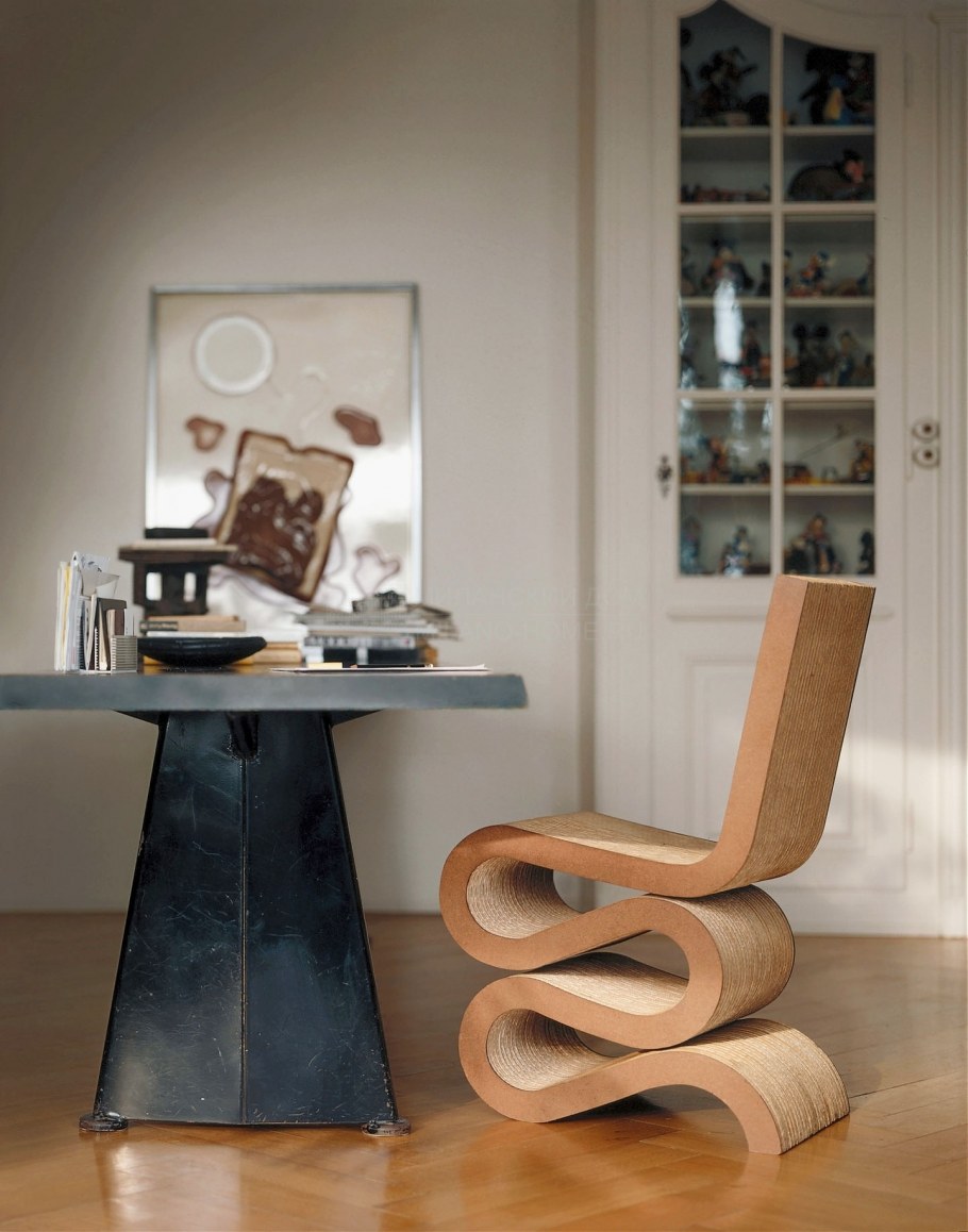 Cтул Lars красный пластик