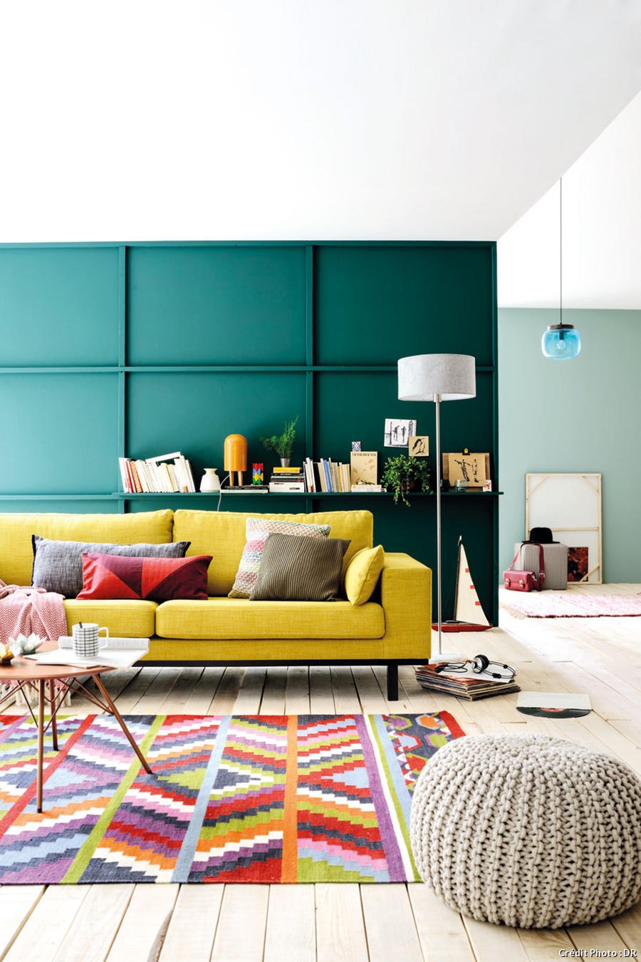 Яркий интерьер