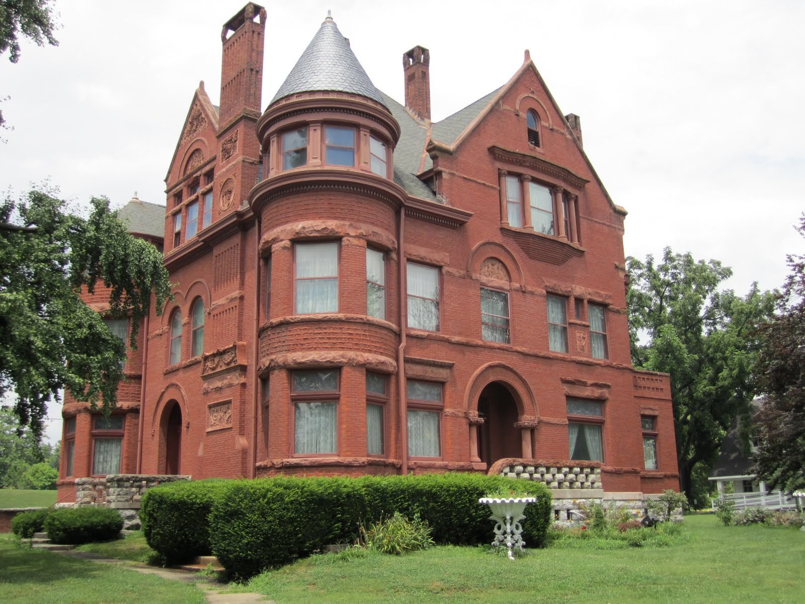 Romanesque Revival Architecture