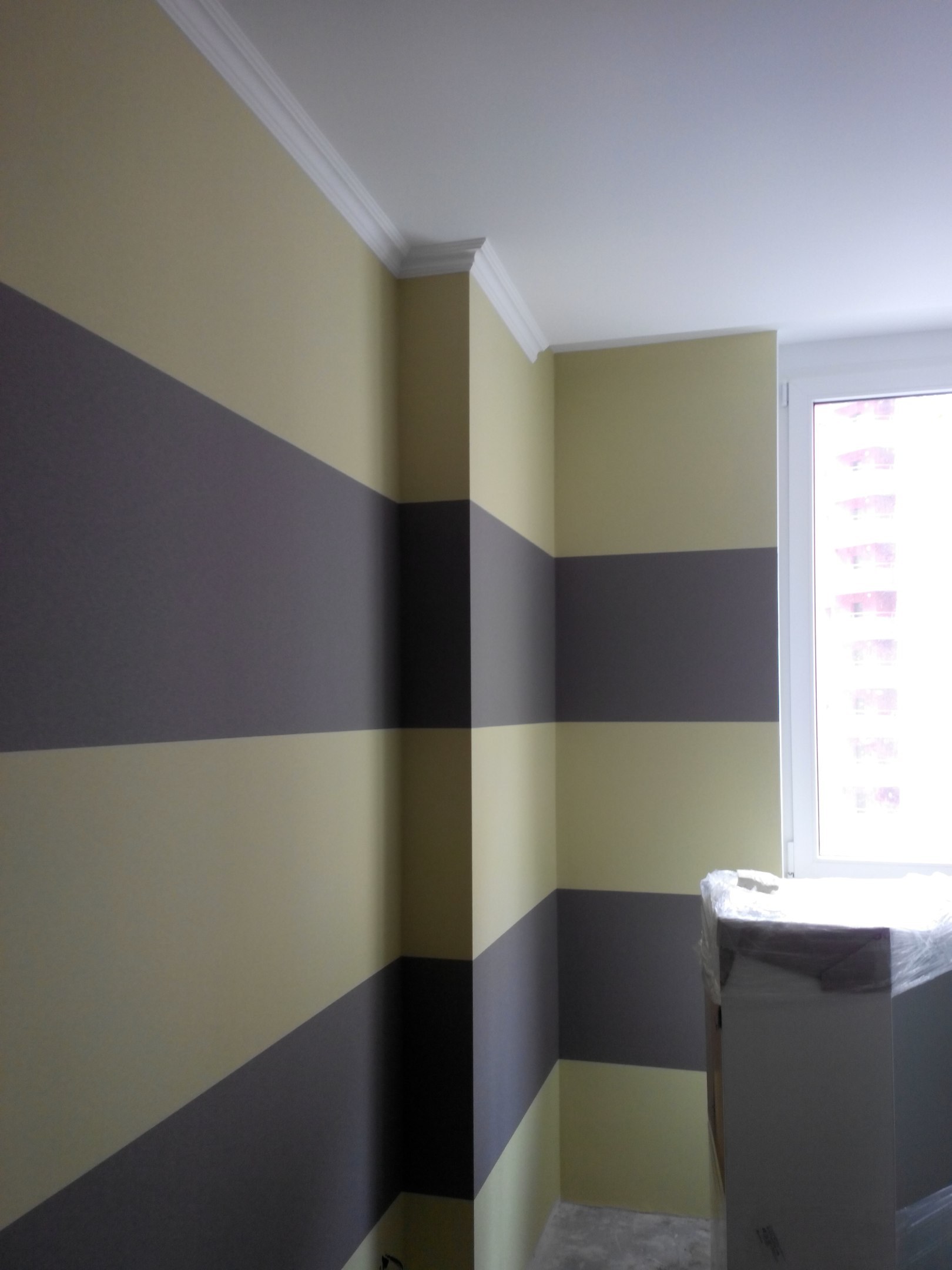 крашеные стены в квартире реальные фото