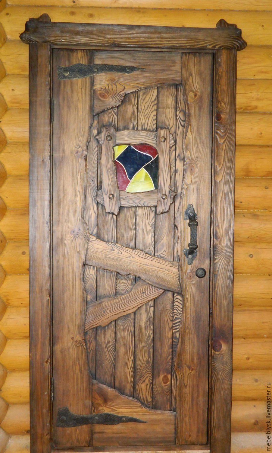 Межкомнатная дверь открывается во внутрь