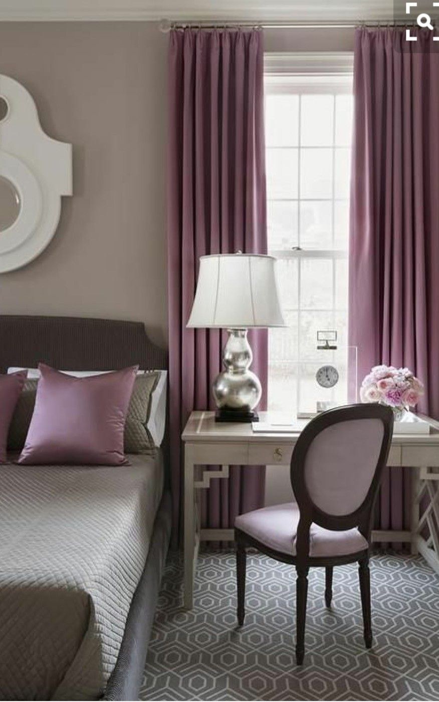 Пыльно фиолетовый цвет в интерьере