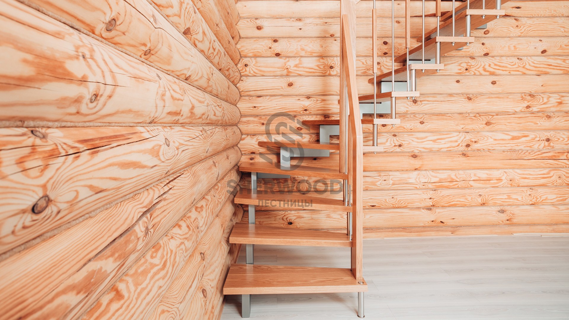 Лестница на второй этаж своими руками фото. Лестница на больцах. Деревянная лестница. Лестница деревянная на второй этаж. Лестница в деревяномдоме.