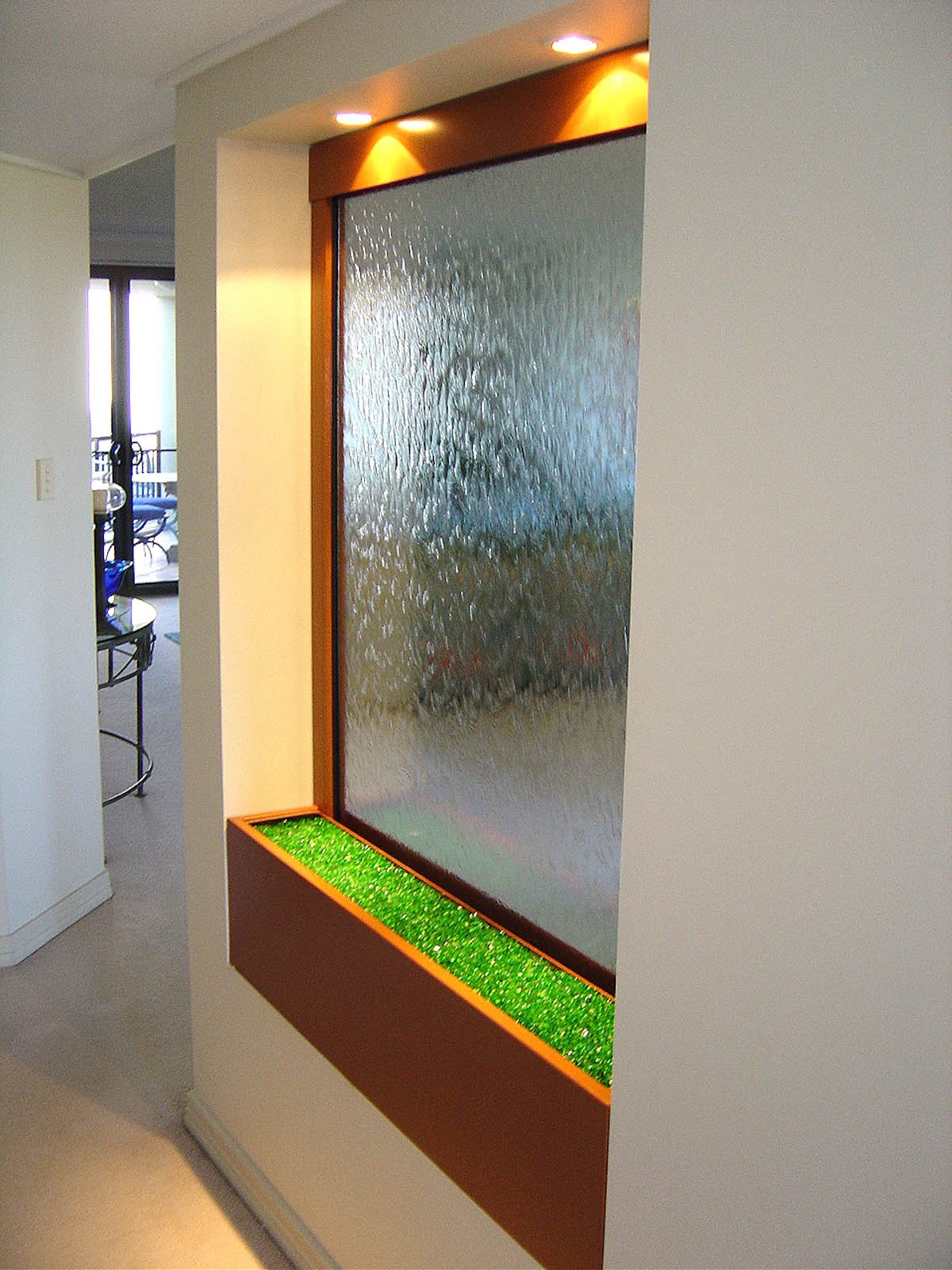 Водопад на стену с подсветкой (35 фото) - красивые картинки и HD фото