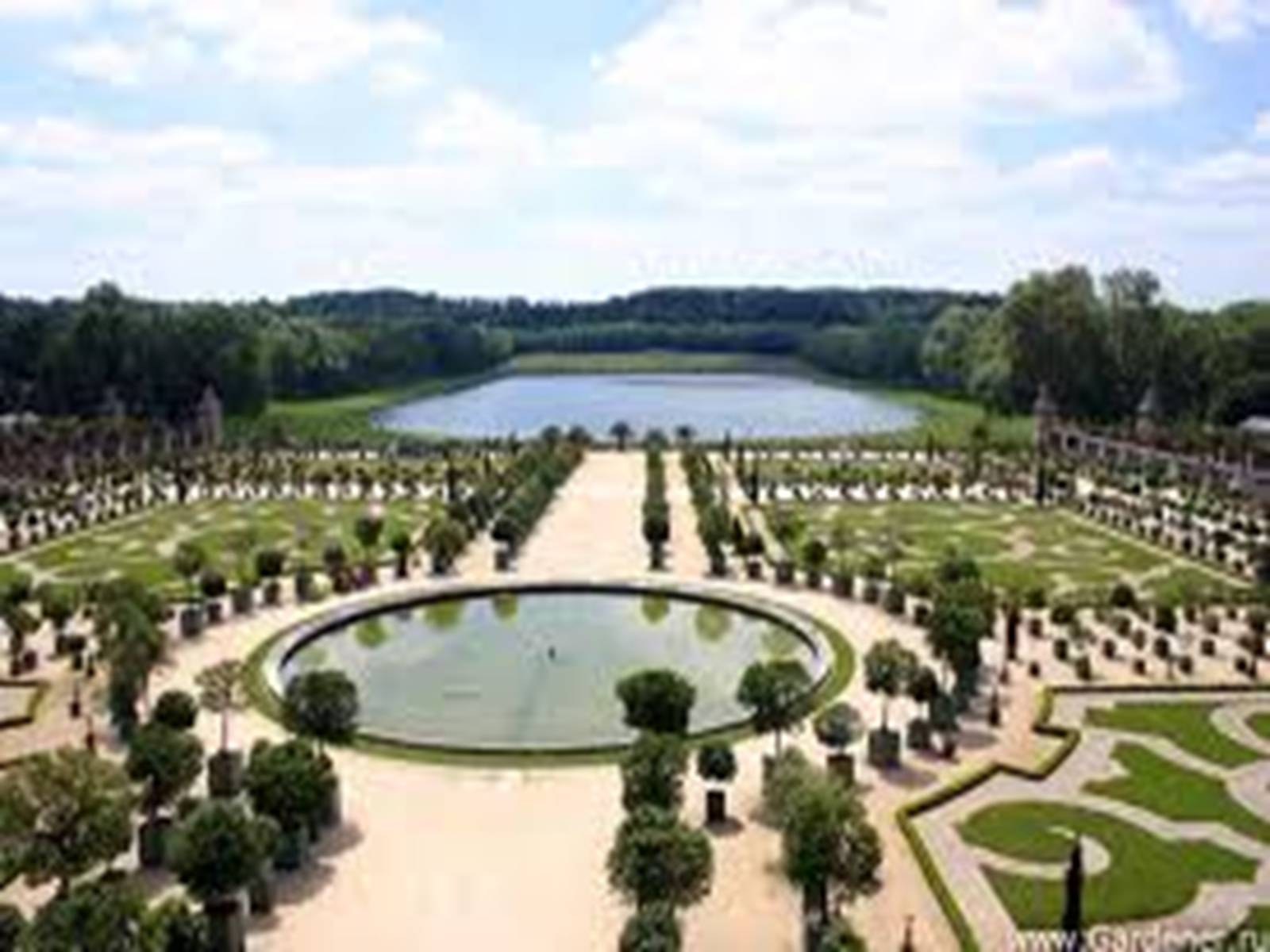 Версаль садовый. Версальский дворцово-парковый комплекс, Франция. Андре Ленотр Версаль. Ленотр парк Версаля. Версальский дворец сады и парки.