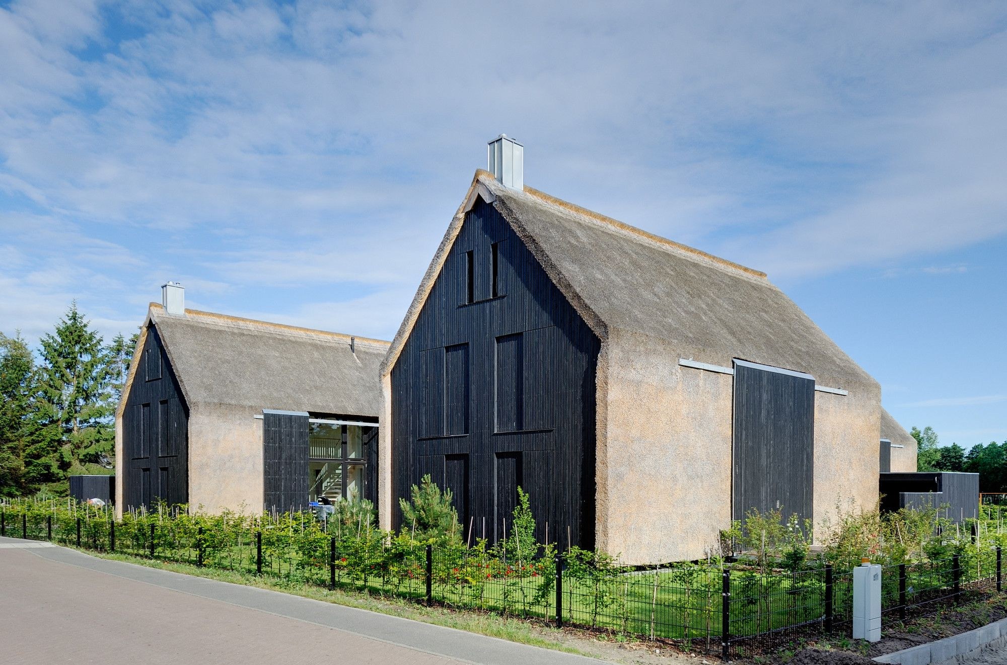 Дом-сарай Barn House