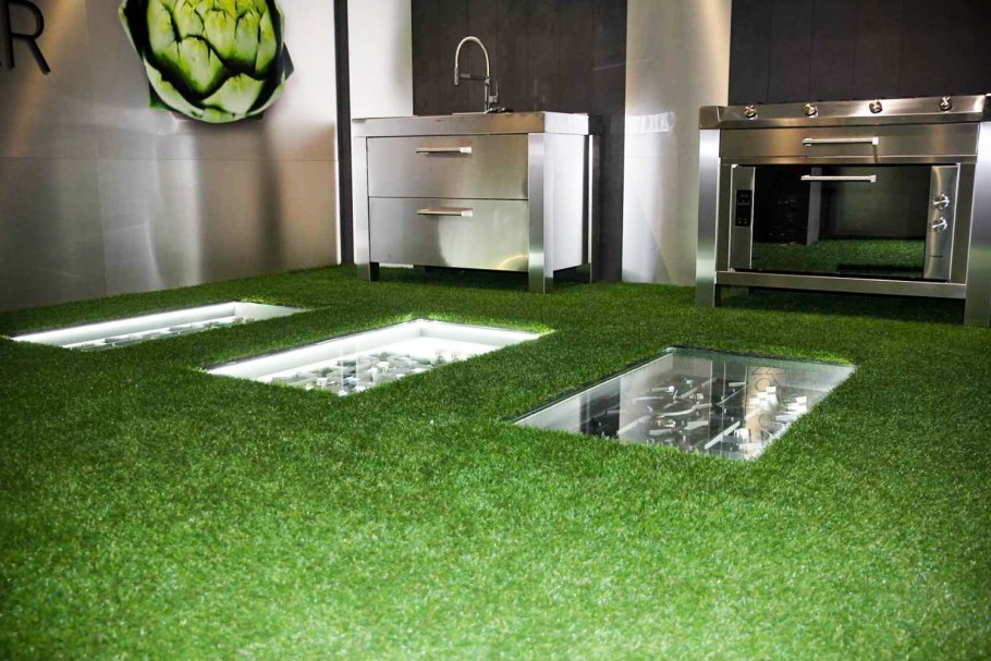 Искусственный газон в интерьере