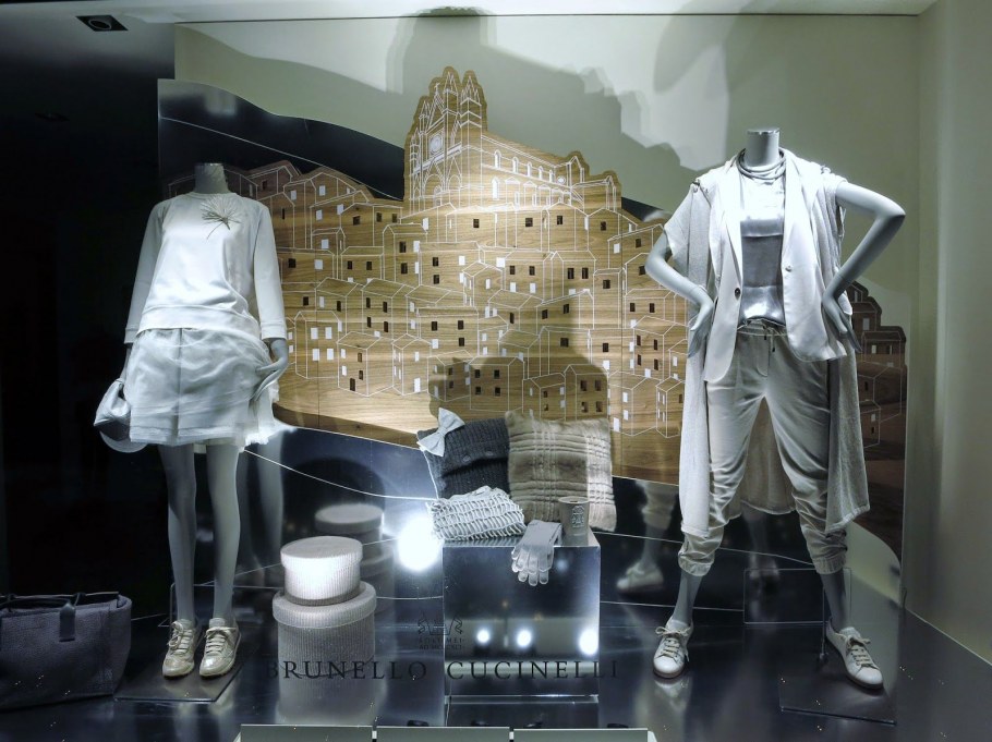 Фабио Новембре бутики Blumarine