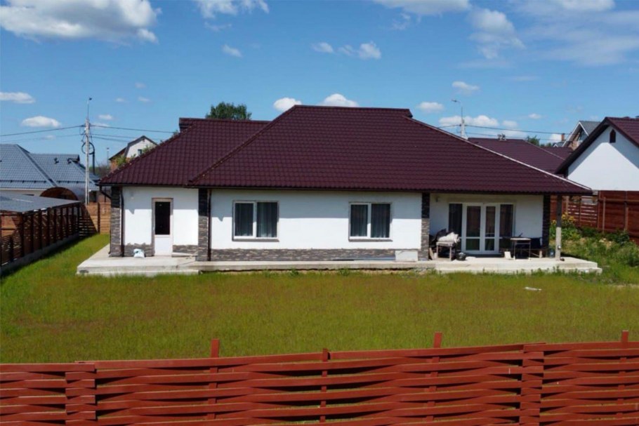 Виктория Виладж Слободской