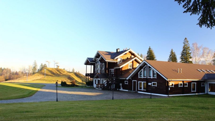 Эсто садок Снегири