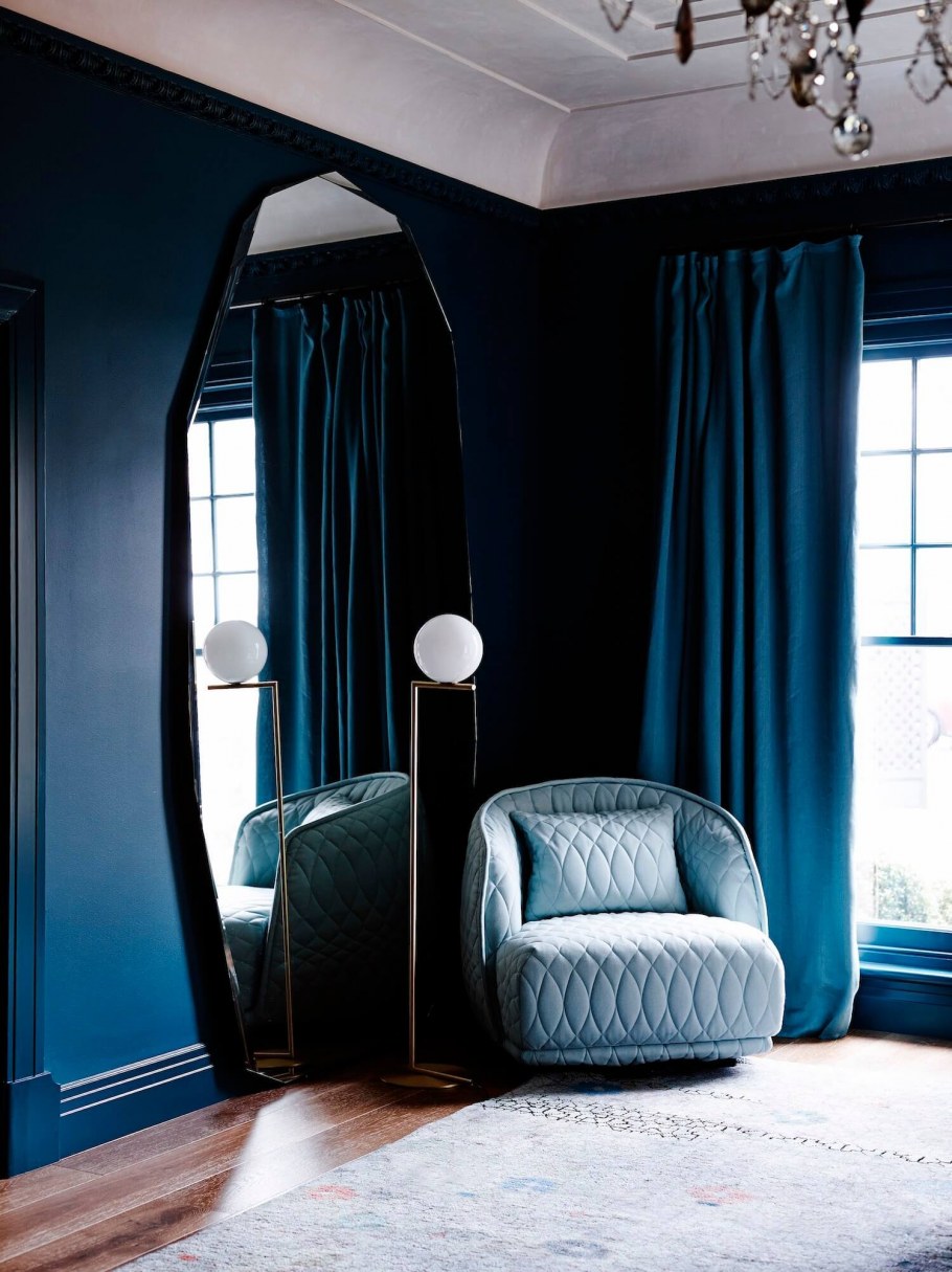 Синий цвет в интерьере