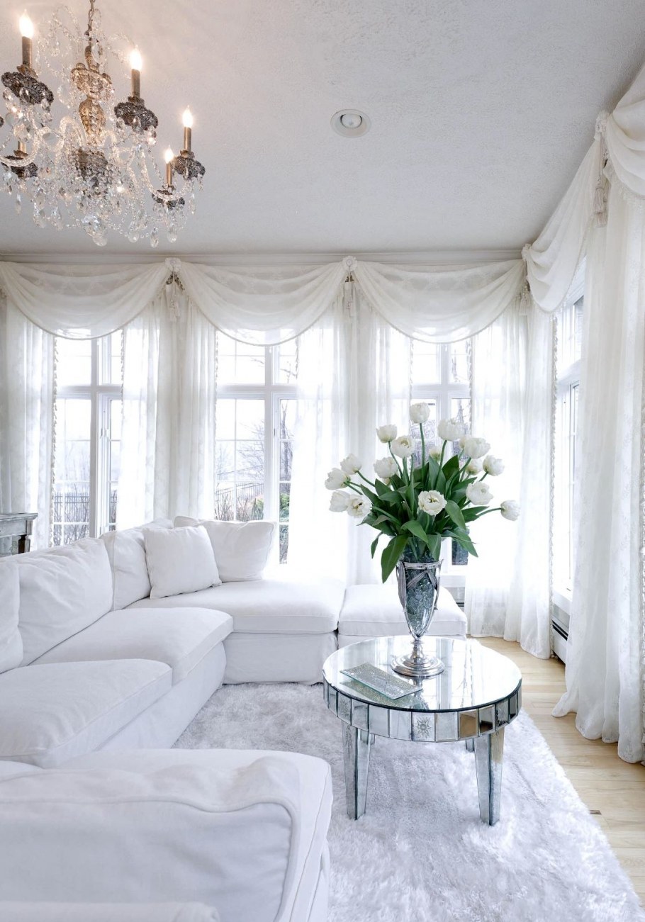 Белый интерьер квартиры