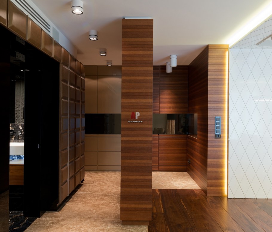 Интерьер коридора в квартире панельного