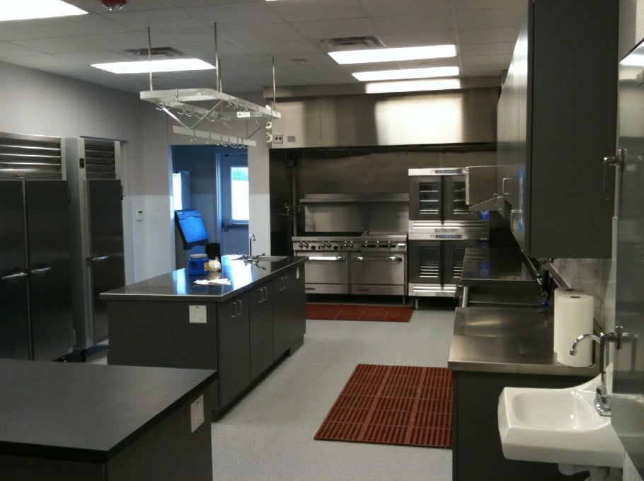 Помещение кухни ресторана