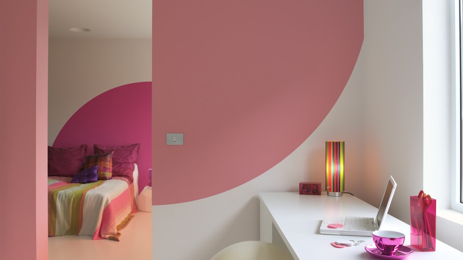 Розовая Шкода