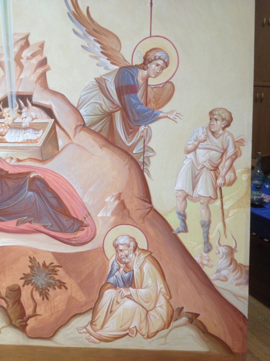 Розовый покрашу потолок в розовый