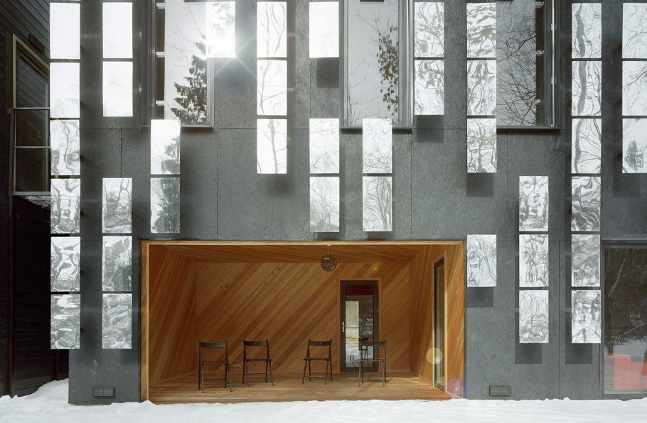 Вилла зеркало Монгайт