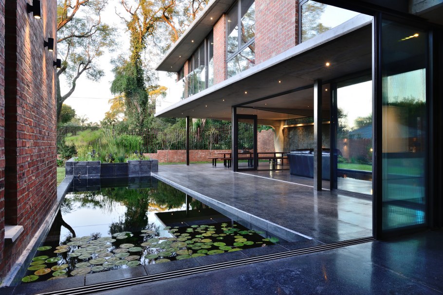 Зеркало в ЗАБРОШКЕ