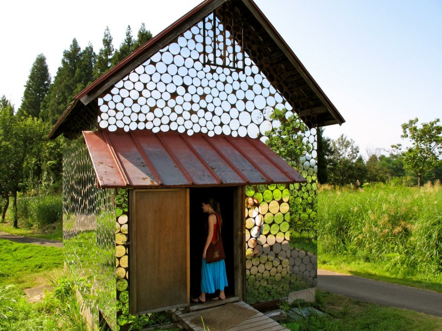 Зеркальная беседка