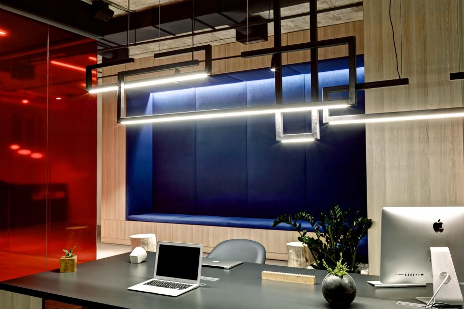 Интерьер офиса свет