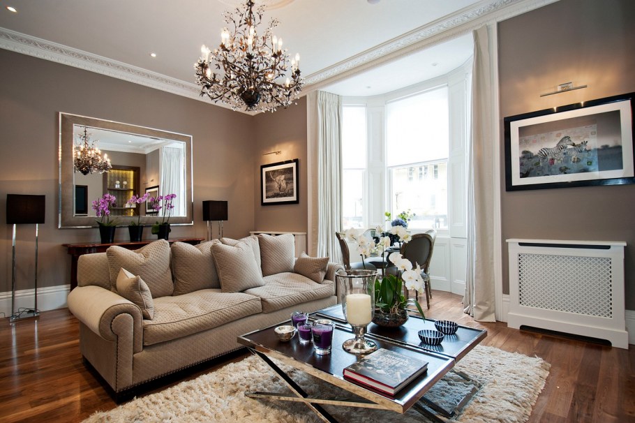 Гостиная в современном английском стиле в квартире