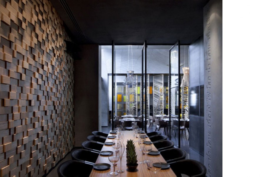 Отделка стен в кафе